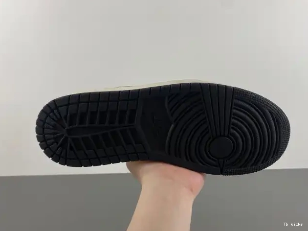 Reps TBK Air Jordan 1 Low OG Mocha CZ0790-102 0514